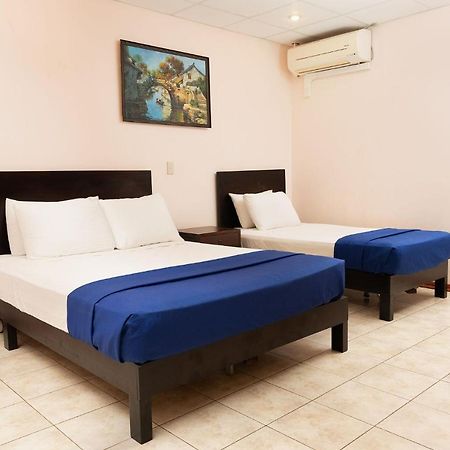 Hotel Puntarenas Beach Esterno foto