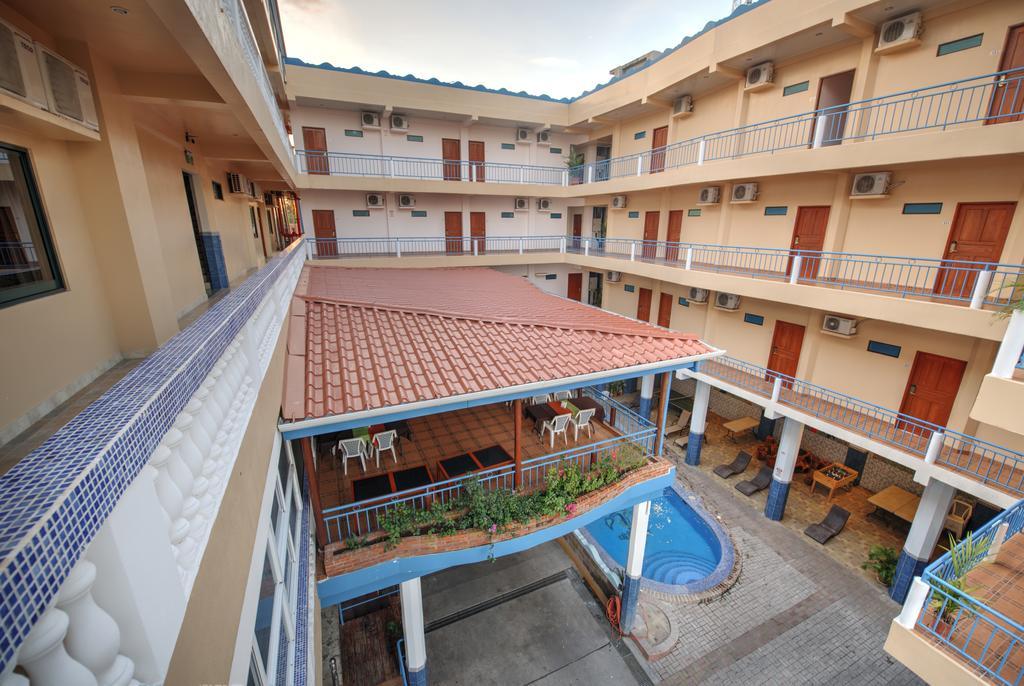 Hotel Puntarenas Beach Esterno foto