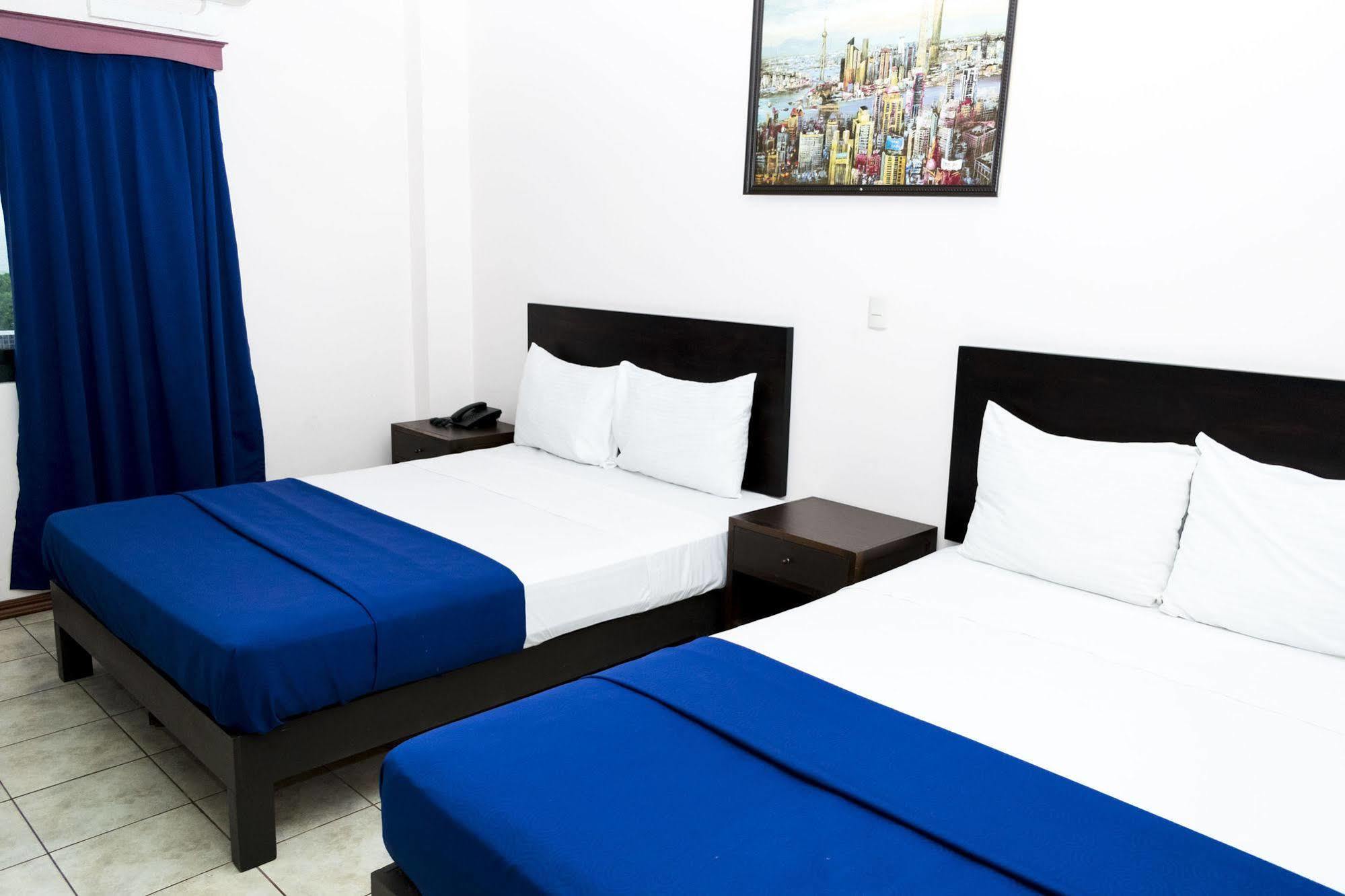 Hotel Puntarenas Beach Esterno foto