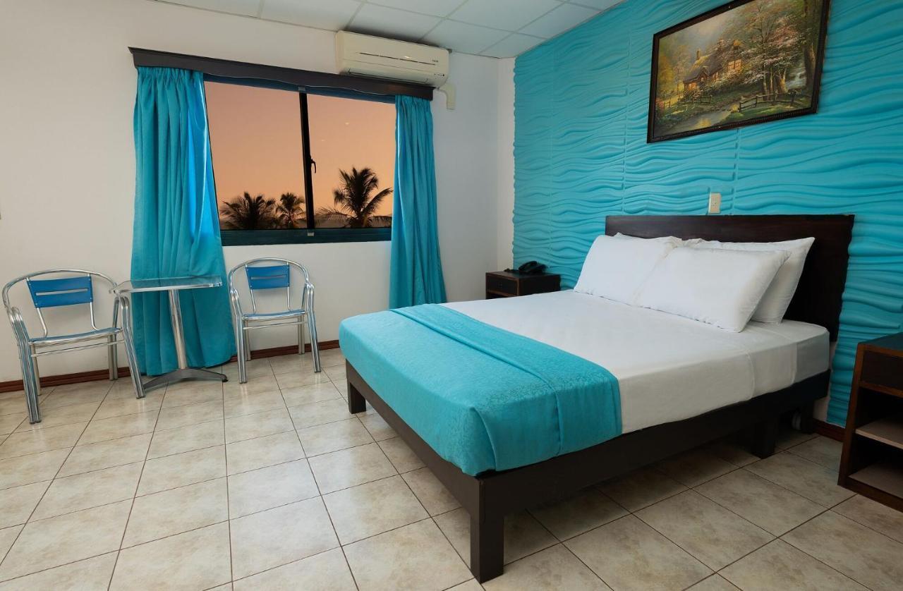 Hotel Puntarenas Beach Esterno foto