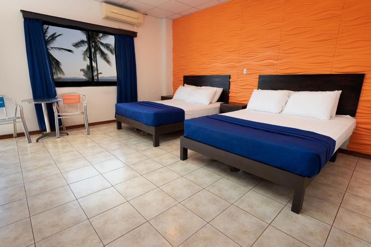 Hotel Puntarenas Beach Esterno foto